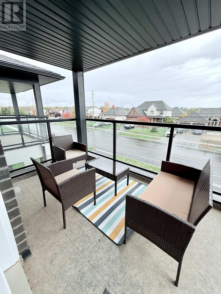 3243 Dominion Road, Fort Erie (Ridgeway), Ontario  L0S 1N0 - Photo 14 - X12447825