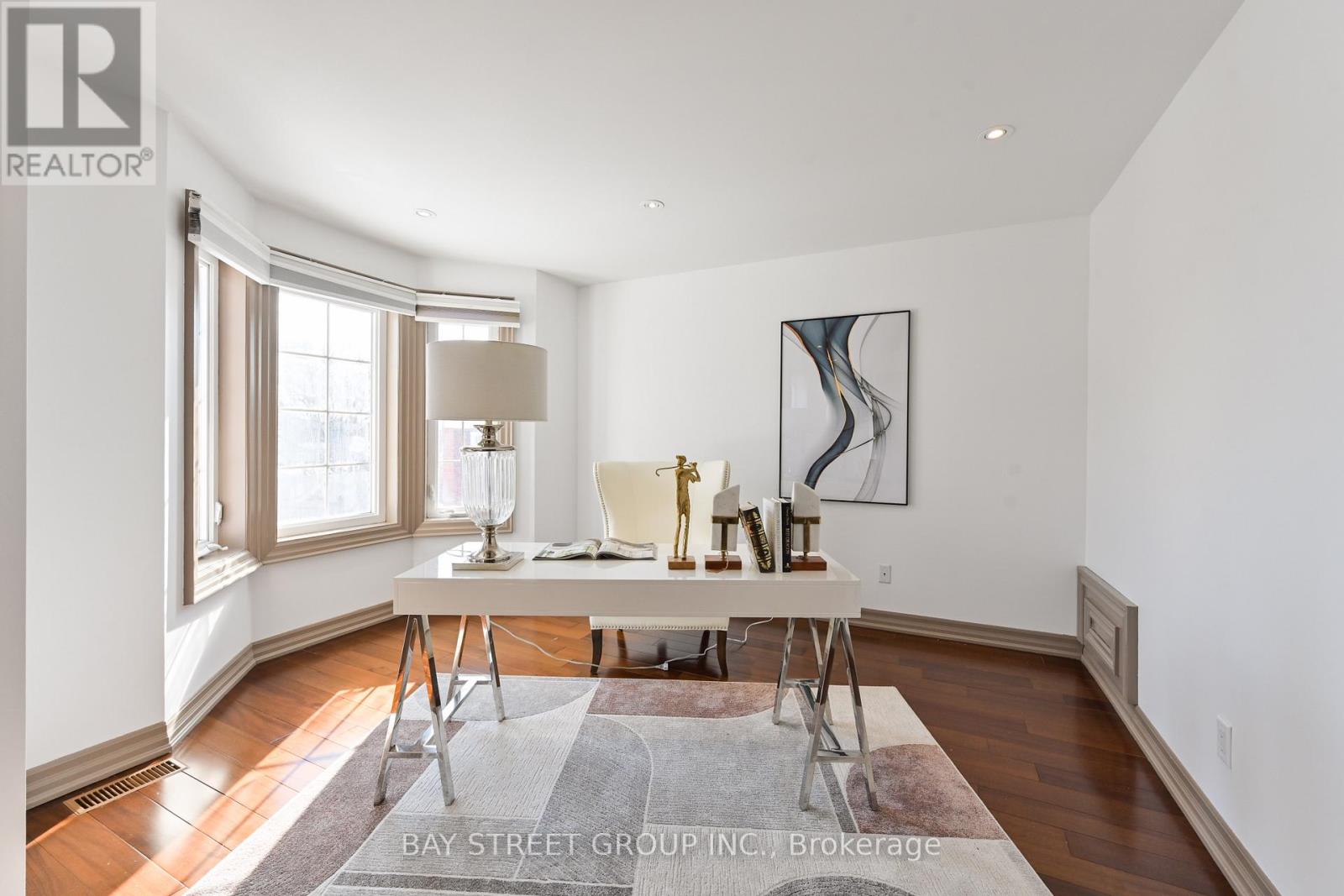 40 Holland Park Avenue, Toronto, Ontario  M6C 1M3 - Photo 12 - C12495340