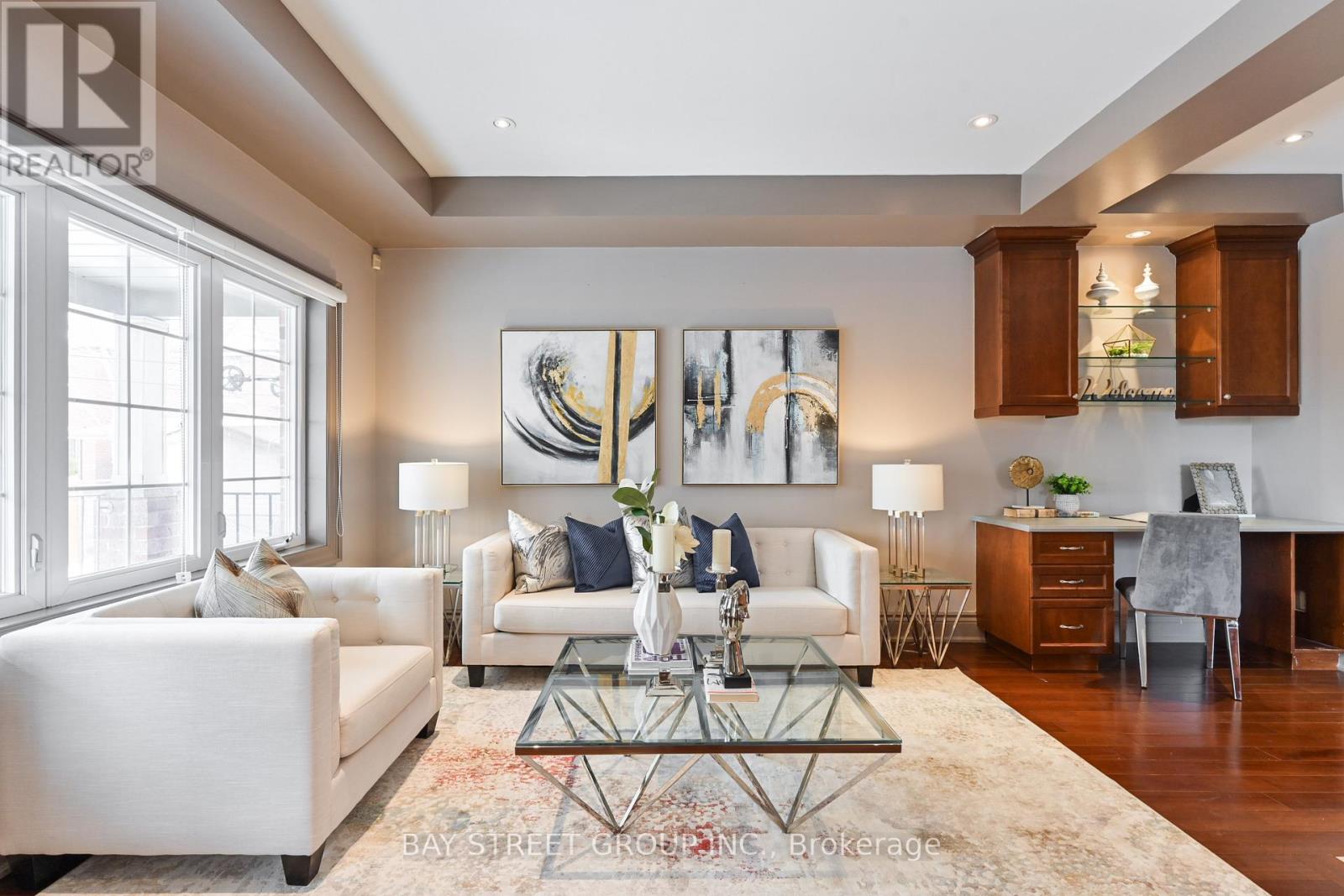 40 Holland Park Avenue, Toronto, Ontario  M6C 1M3 - Photo 7 - C12495340