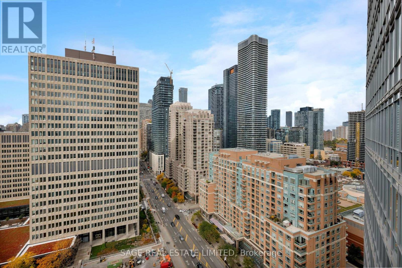 2103 - 832 Bay Street, Toronto, Ontario  M5S 1Z6 - Photo 10 - C12495378