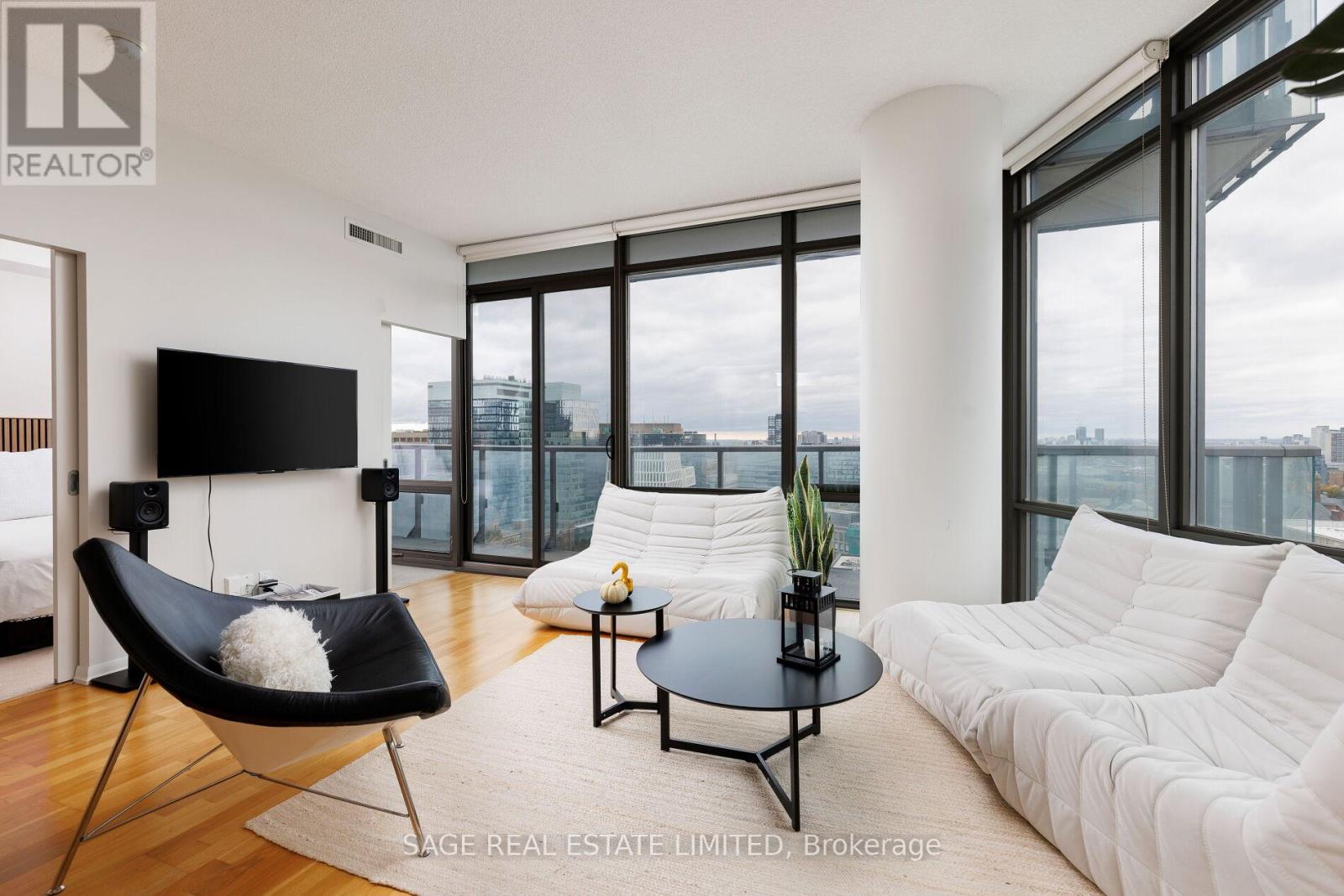 2103 - 832 Bay Street, Toronto, Ontario  M5S 1Z6 - Photo 19 - C12495378