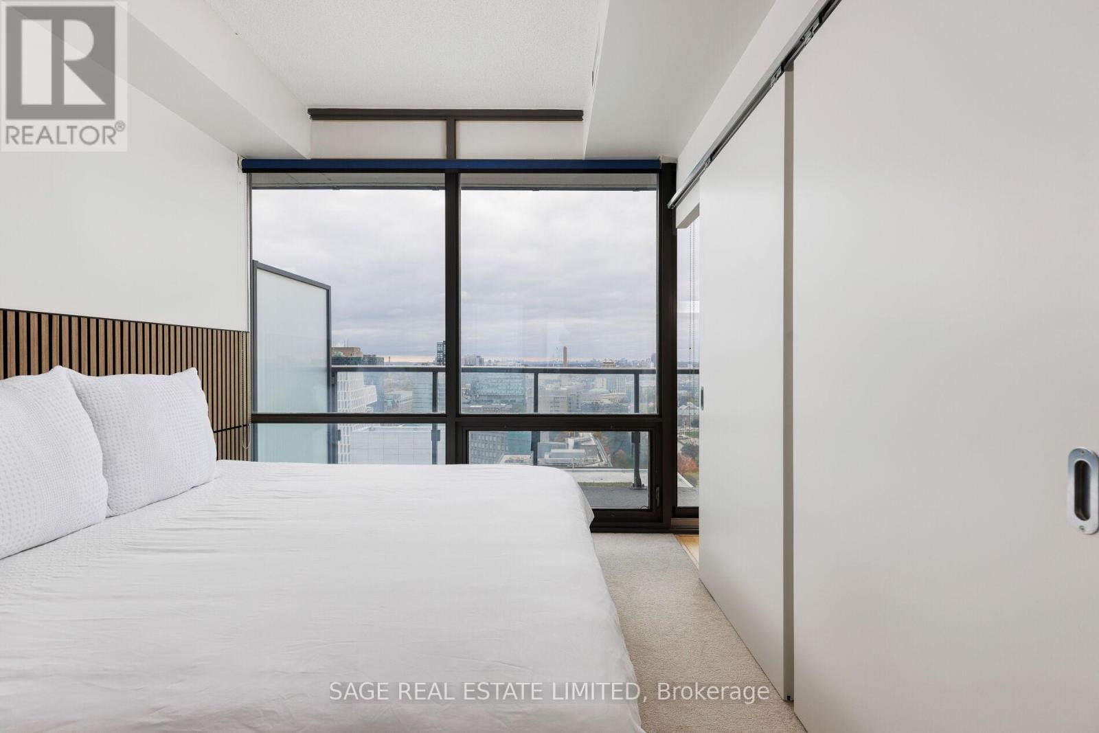 2103 - 832 Bay Street, Toronto, Ontario  M5S 1Z6 - Photo 22 - C12495378