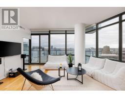 2103 - 832 BAY STREET, Toronto, Ontario