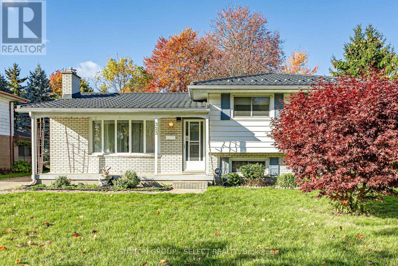 323 BASE LINE ROAD W, London South, Ontario
