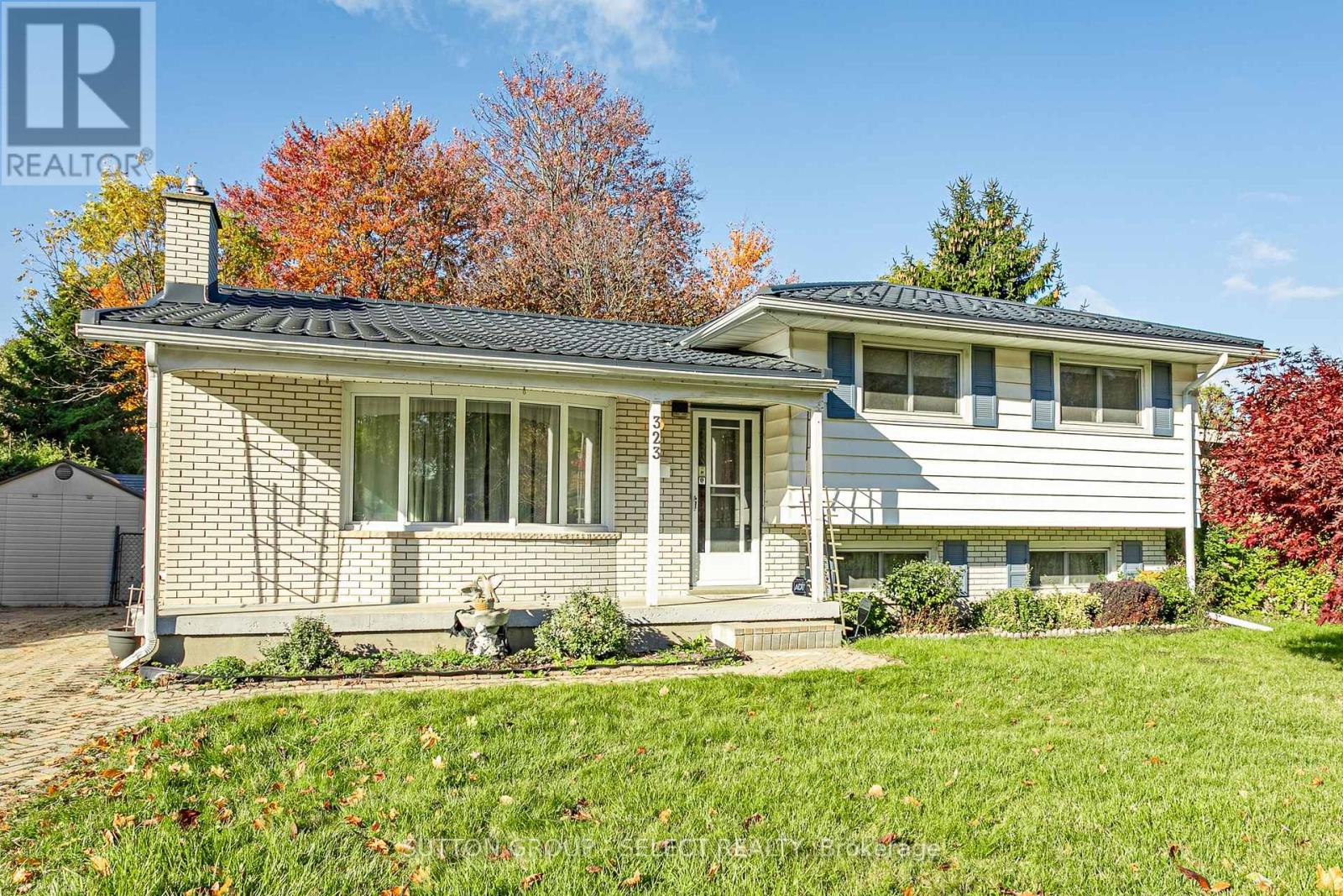 323 Base Line Road W, London South, Ontario  N6J 1W5 - Photo 2 - X12495560