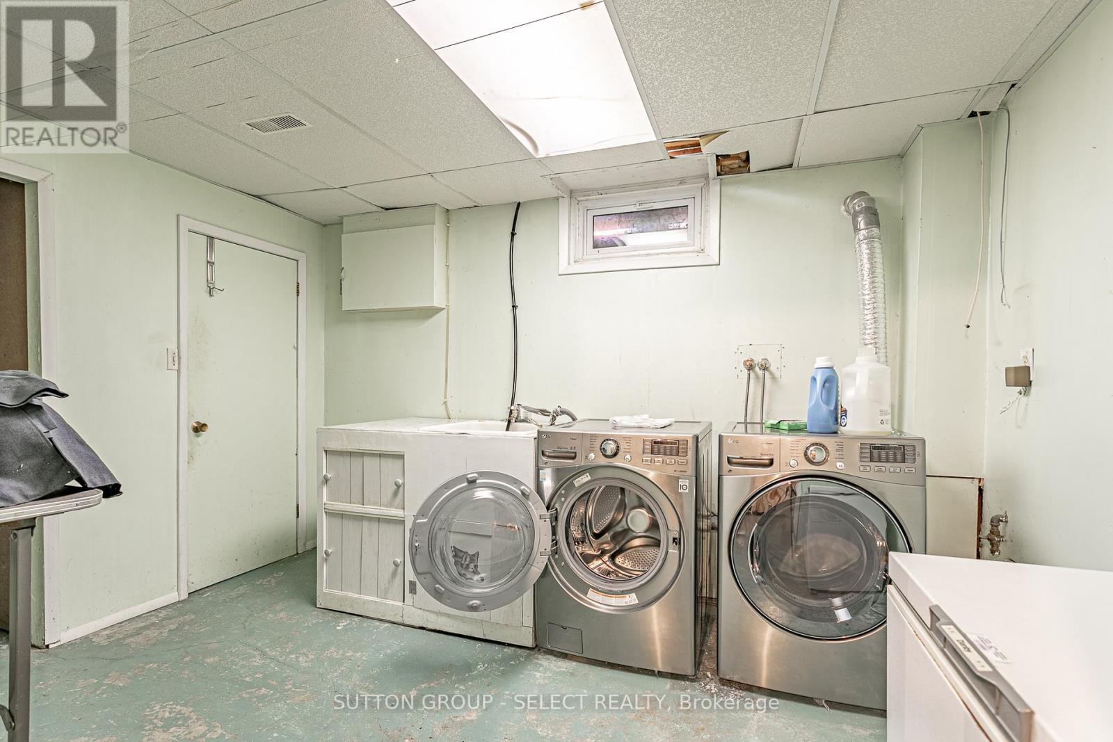 323 Base Line Road W, London South, Ontario  N6J 1W5 - Photo 31 - X12495560