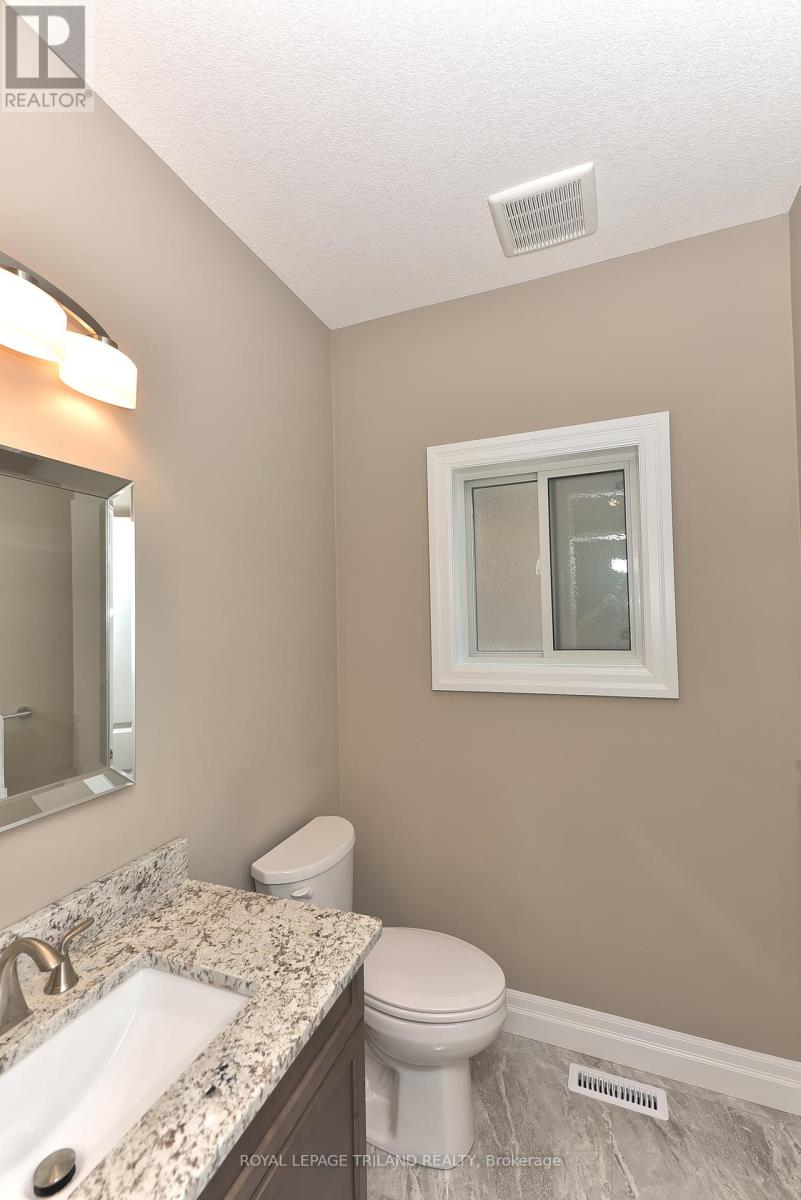 2274 Bakervilla Street, London South, Ontario  N6P 0E7 - Photo 13 - X12495574