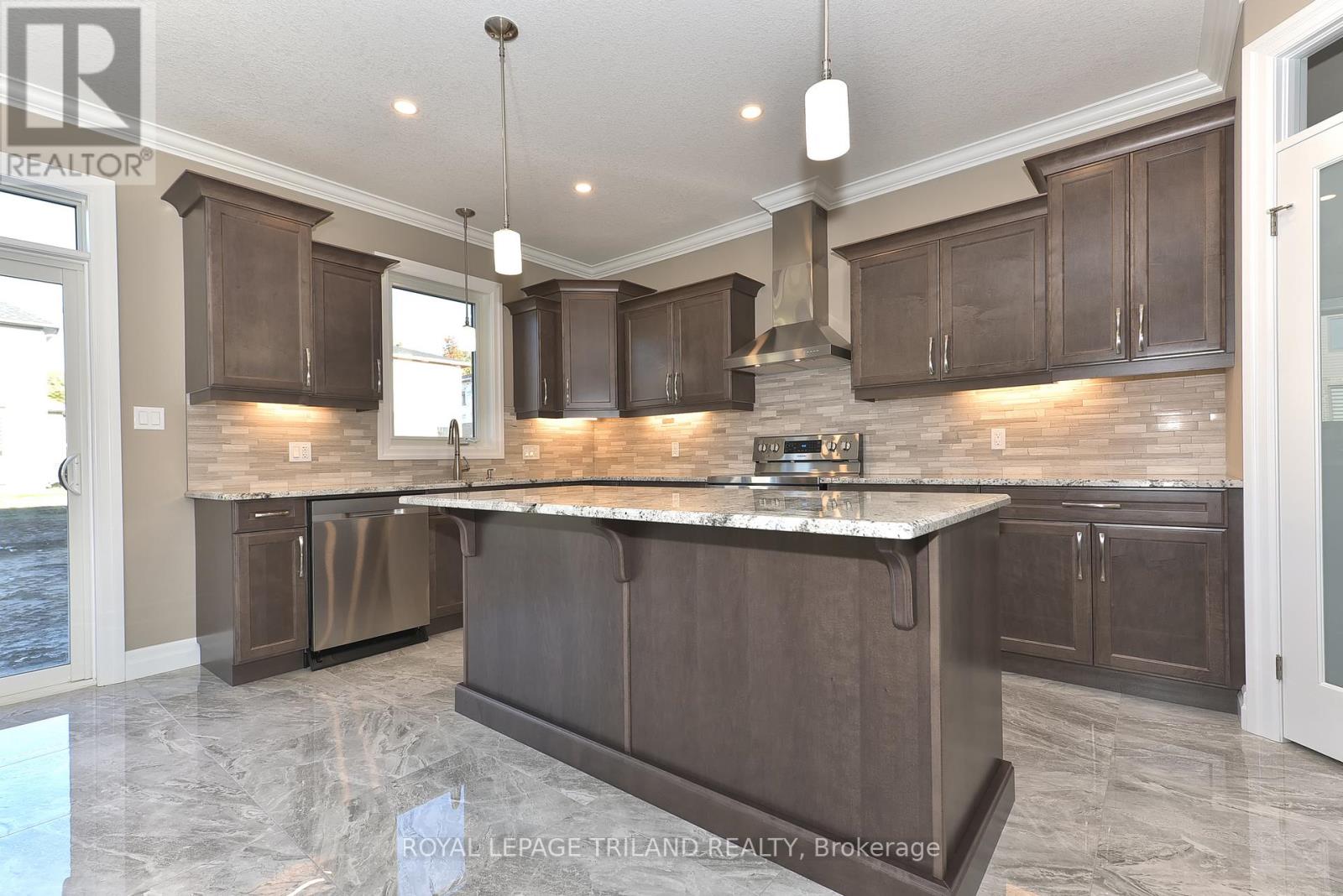 2274 Bakervilla Street, London South, Ontario  N6P 0E7 - Photo 8 - X12495574