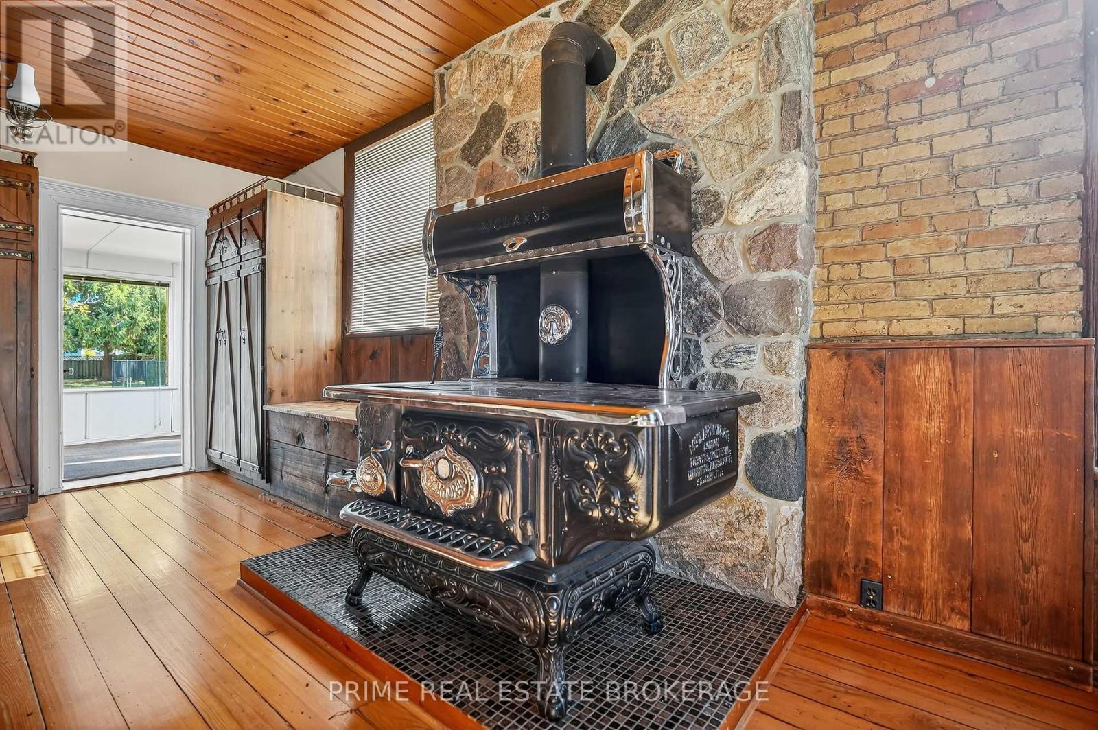 4626 Colonel Talbot Street, London South, Ontario  N6P 1E4 - Photo 18 - X12495672