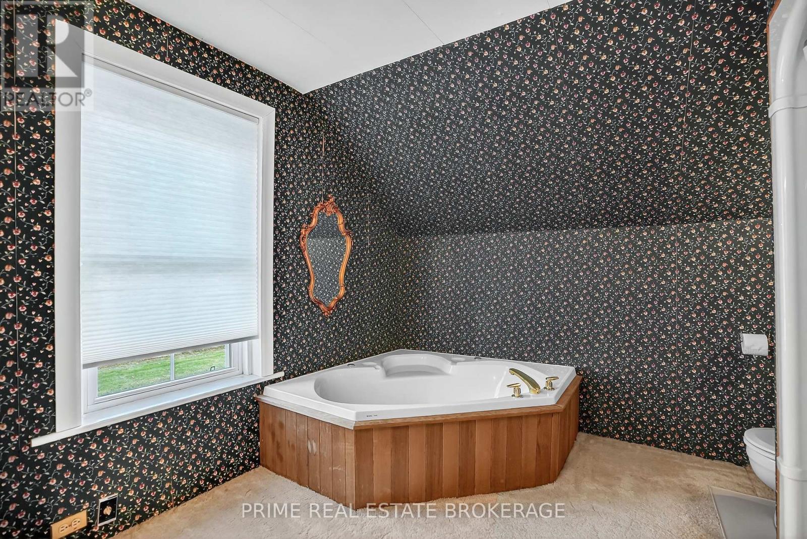 4626 Colonel Talbot Street, London South, Ontario  N6P 1E4 - Photo 33 - X12495672