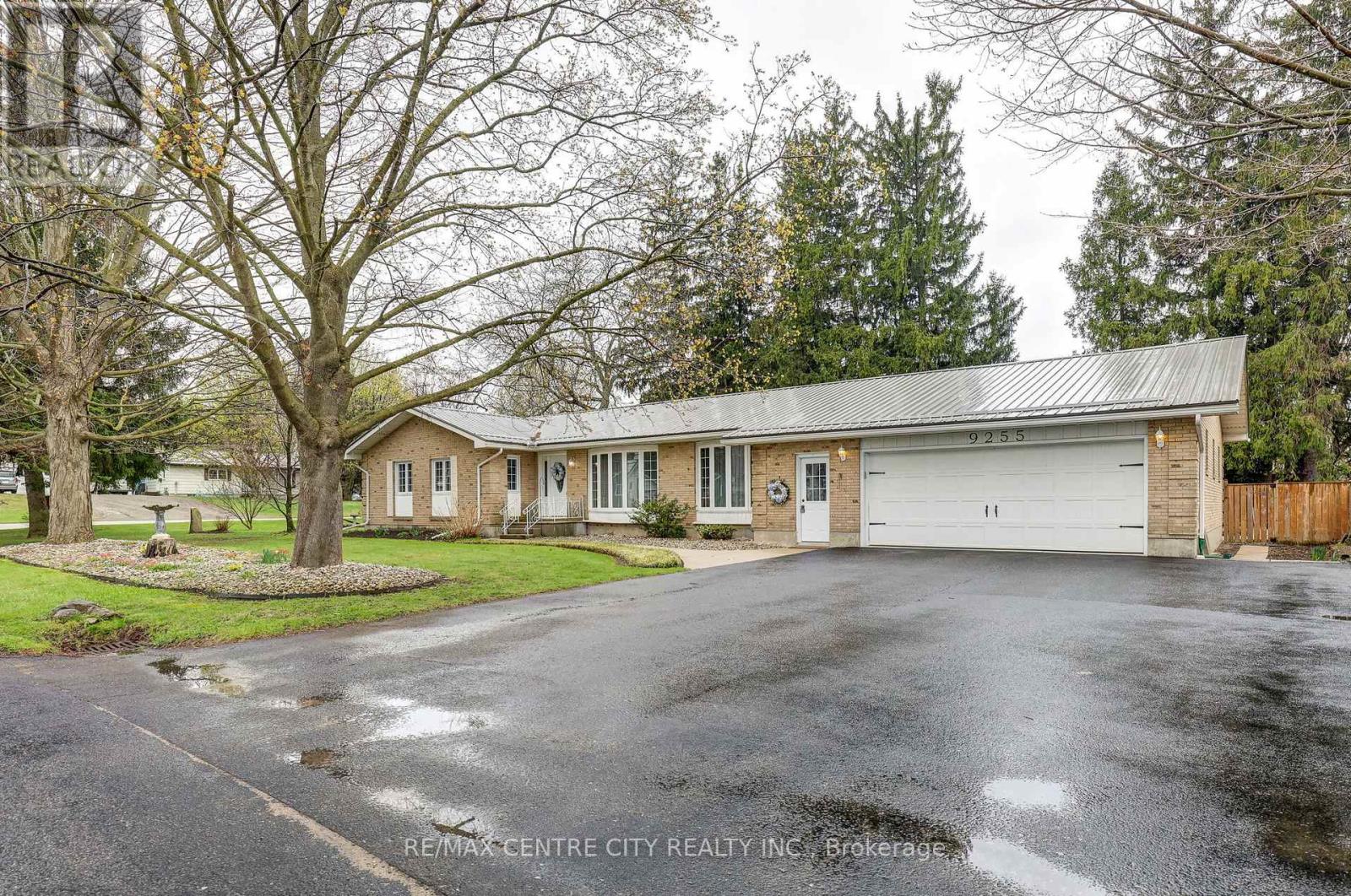 9255 West Street, Bayham (Straffordville), Ontario  N0J 1Y0 - Photo 25 - X12495674