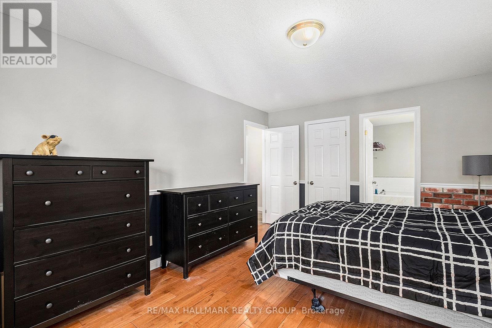 64 Grenadier Way, Ottawa, Ontario  K2J 4L5 - Photo 14 - X12495468