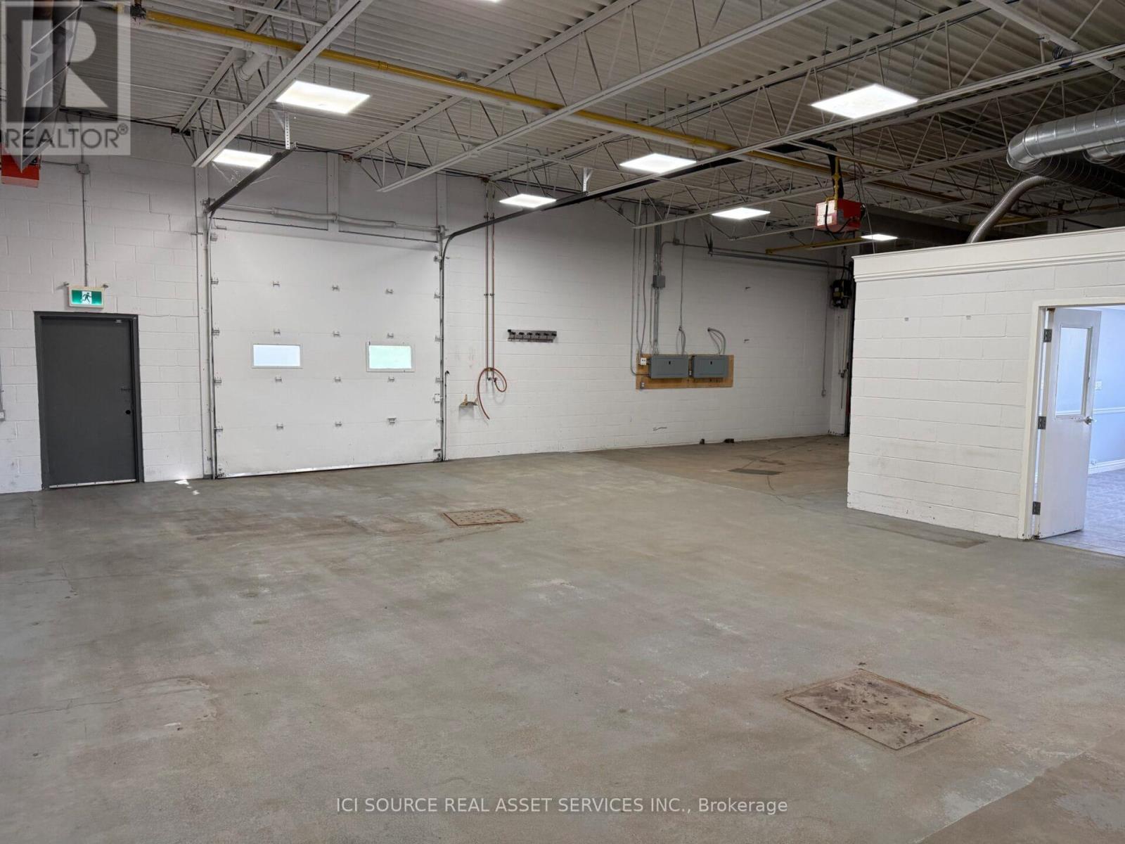 224 Bradford Street, Barrie, Ontario  L4N 3B6 - Photo 16 - S12489538