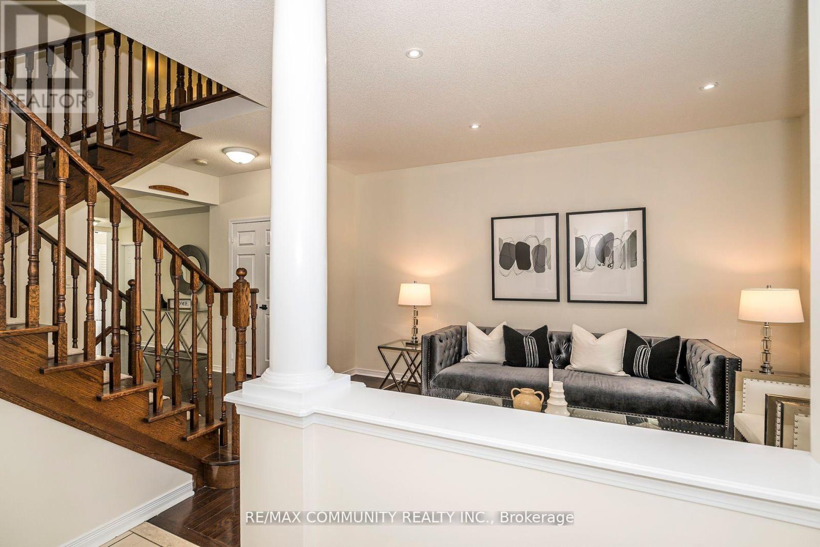 7 Cragg Crescent, Ajax (Northwest Ajax), Ontario  L1T 0E4 - Photo 6 - E12495300