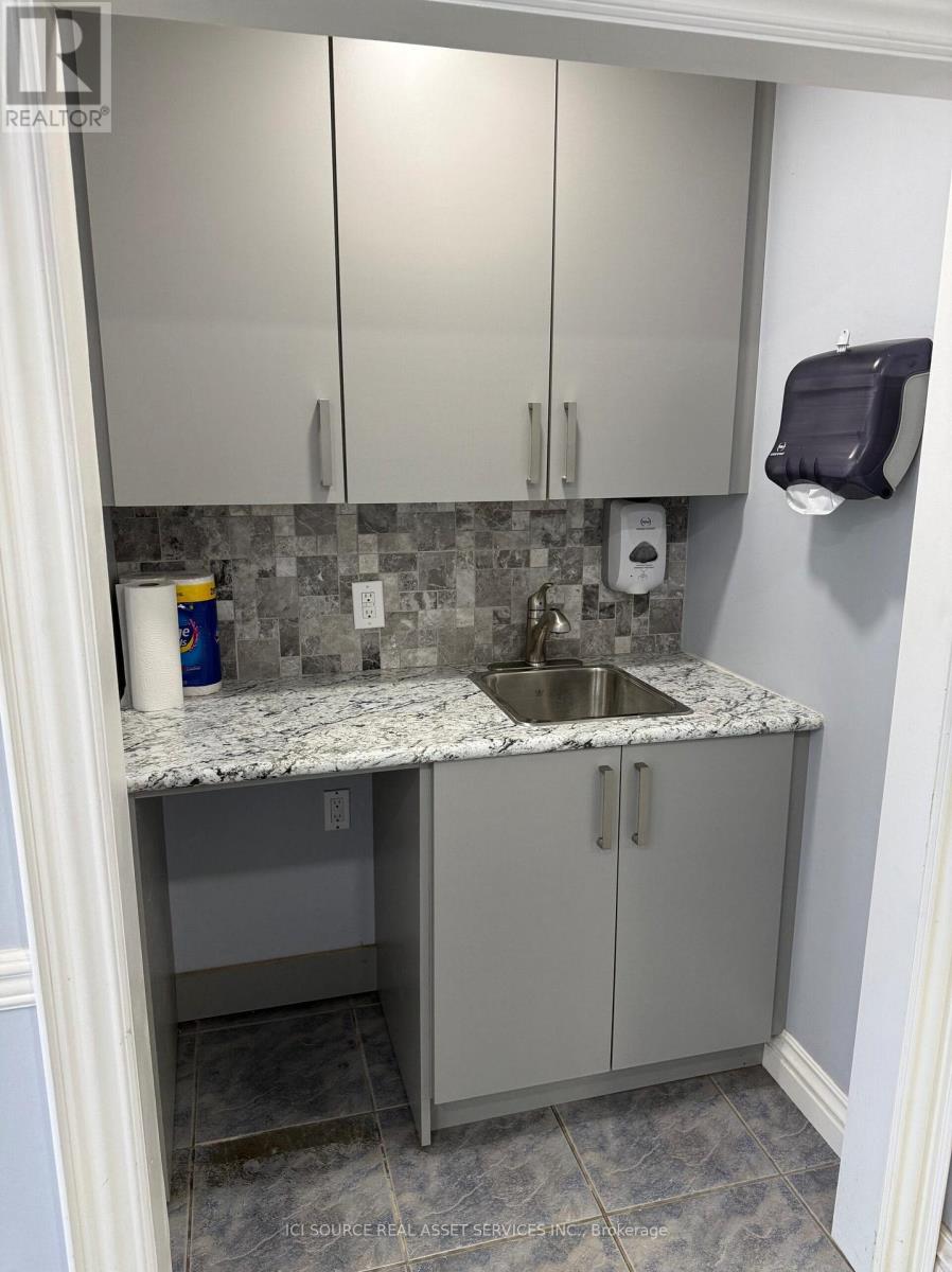 224 Bradford Street, Barrie, Ontario  L4N 3B6 - Photo 22 - S12489538