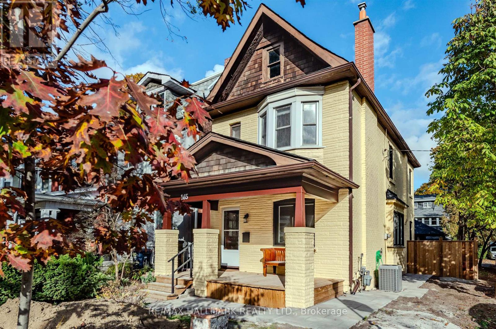 165 WINEVA AVENUE, Toronto, Ontario