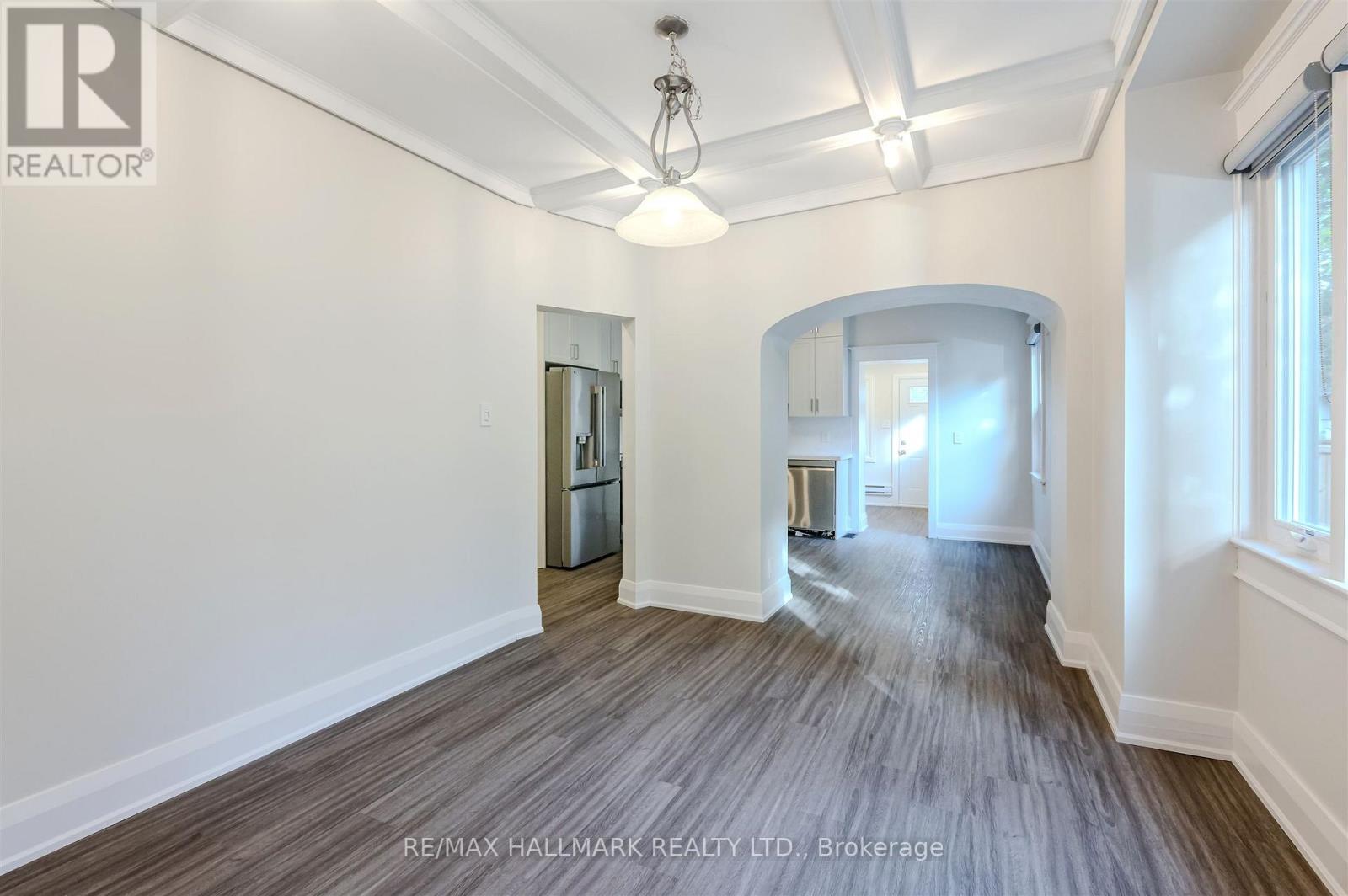 165 Wineva Avenue, Toronto, Ontario  M4E 2T5 - Photo 10 - E12495312