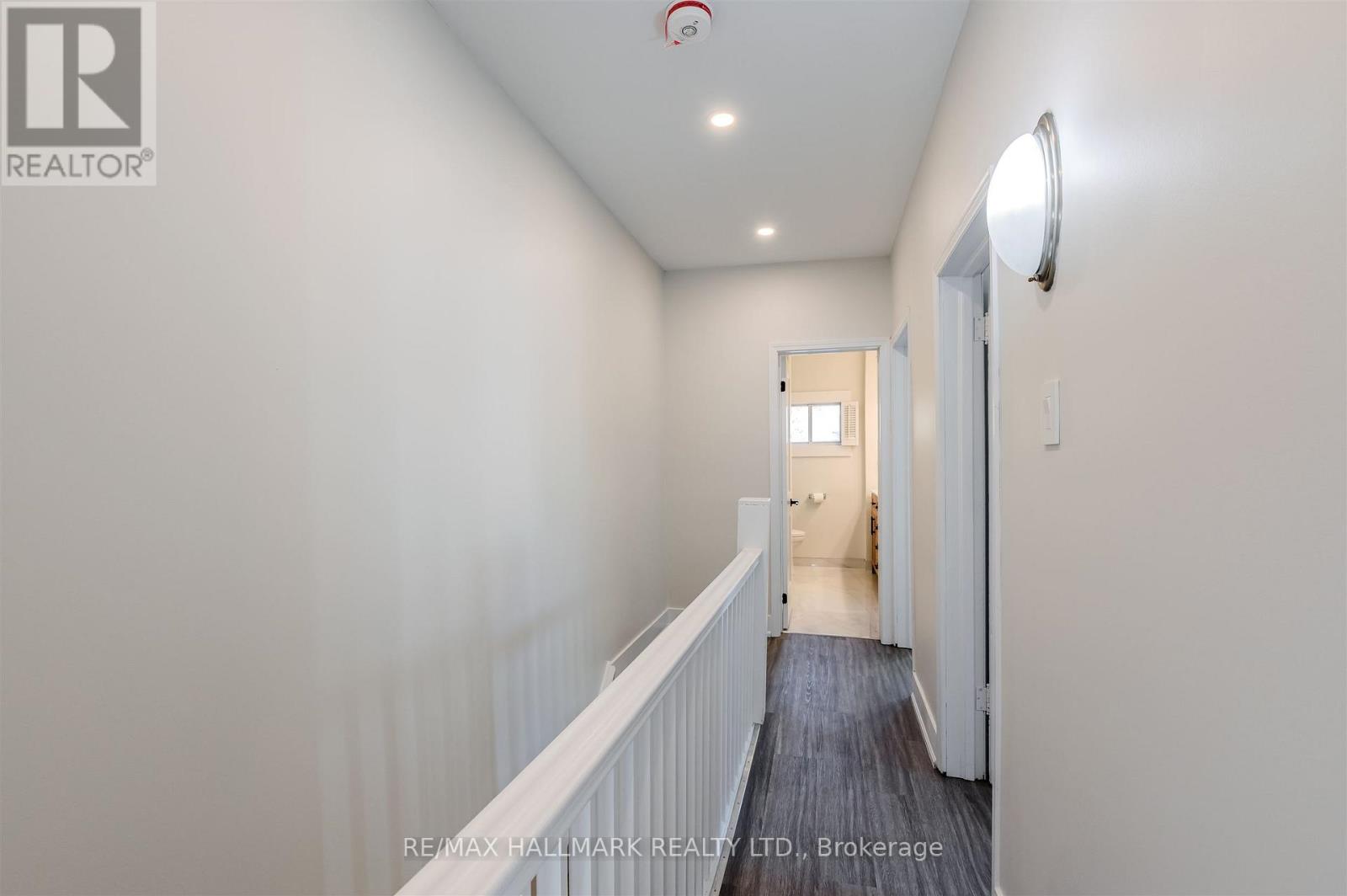 165 Wineva Avenue, Toronto, Ontario  M4E 2T5 - Photo 21 - E12495312