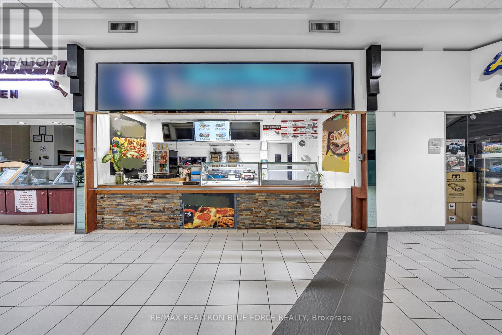 85 Ellesmere Road, Toronto, Ontario  M1R 4B7 - Photo 2 - E12495336