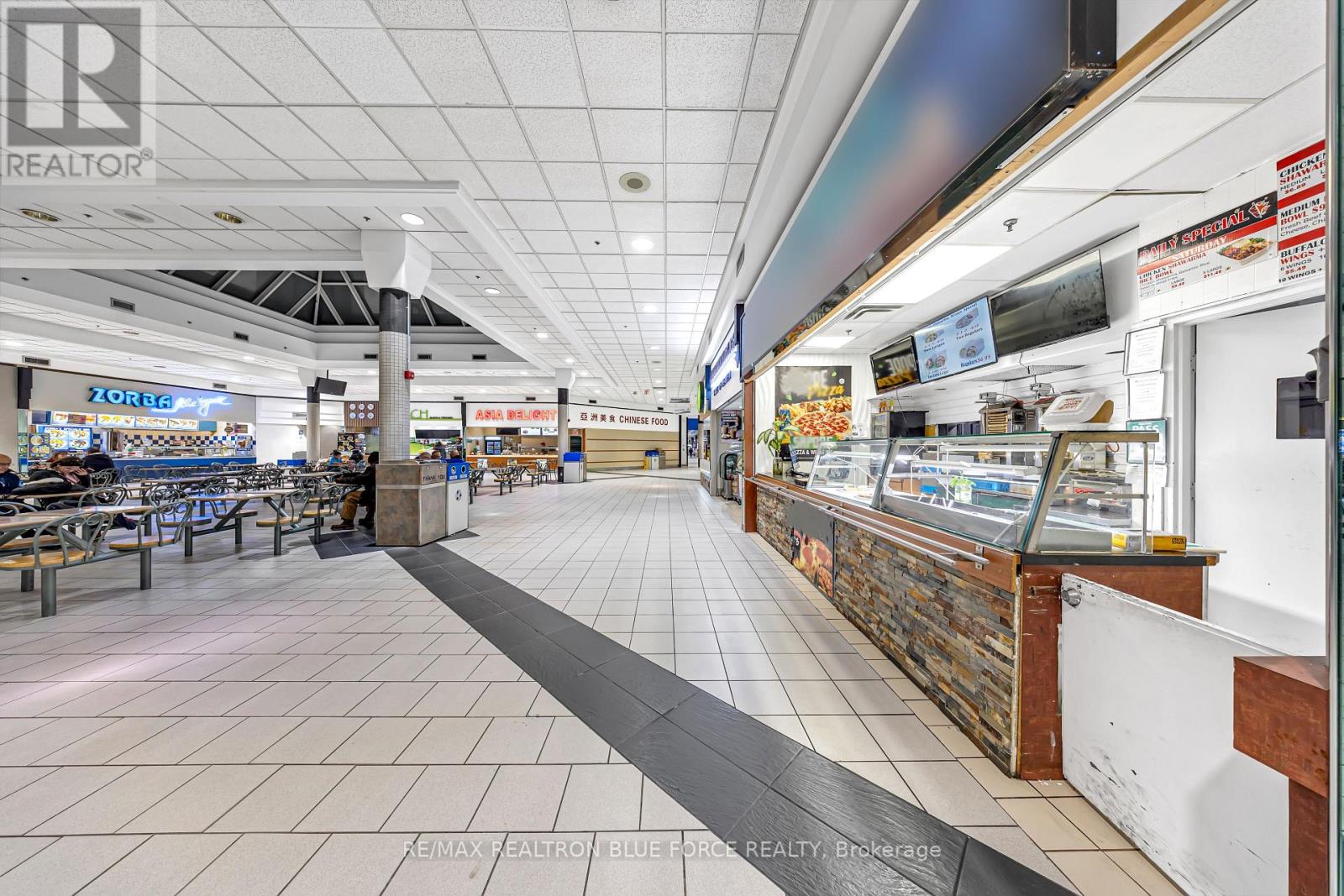 85 Ellesmere Road, Toronto, Ontario  M1R 4B7 - Photo 4 - E12495336