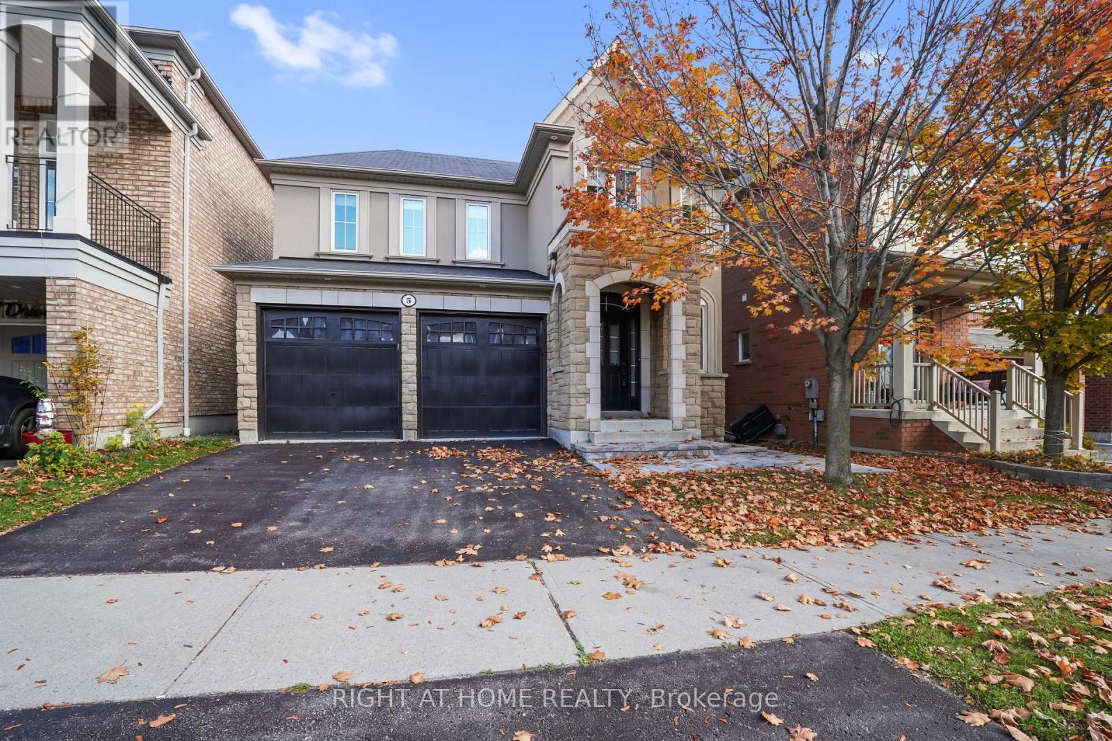 5 OSWELL DRIVE, Ajax, Ontario