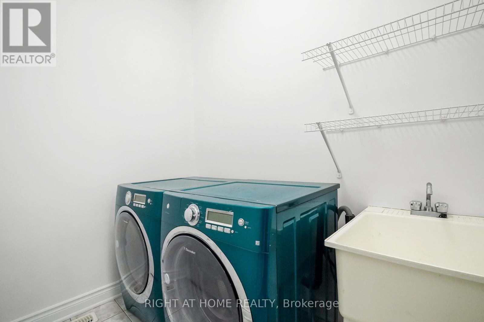 5 Oswell Drive, Ajax, Ontario  L1Z 0J3 - Photo 13 - E12495348