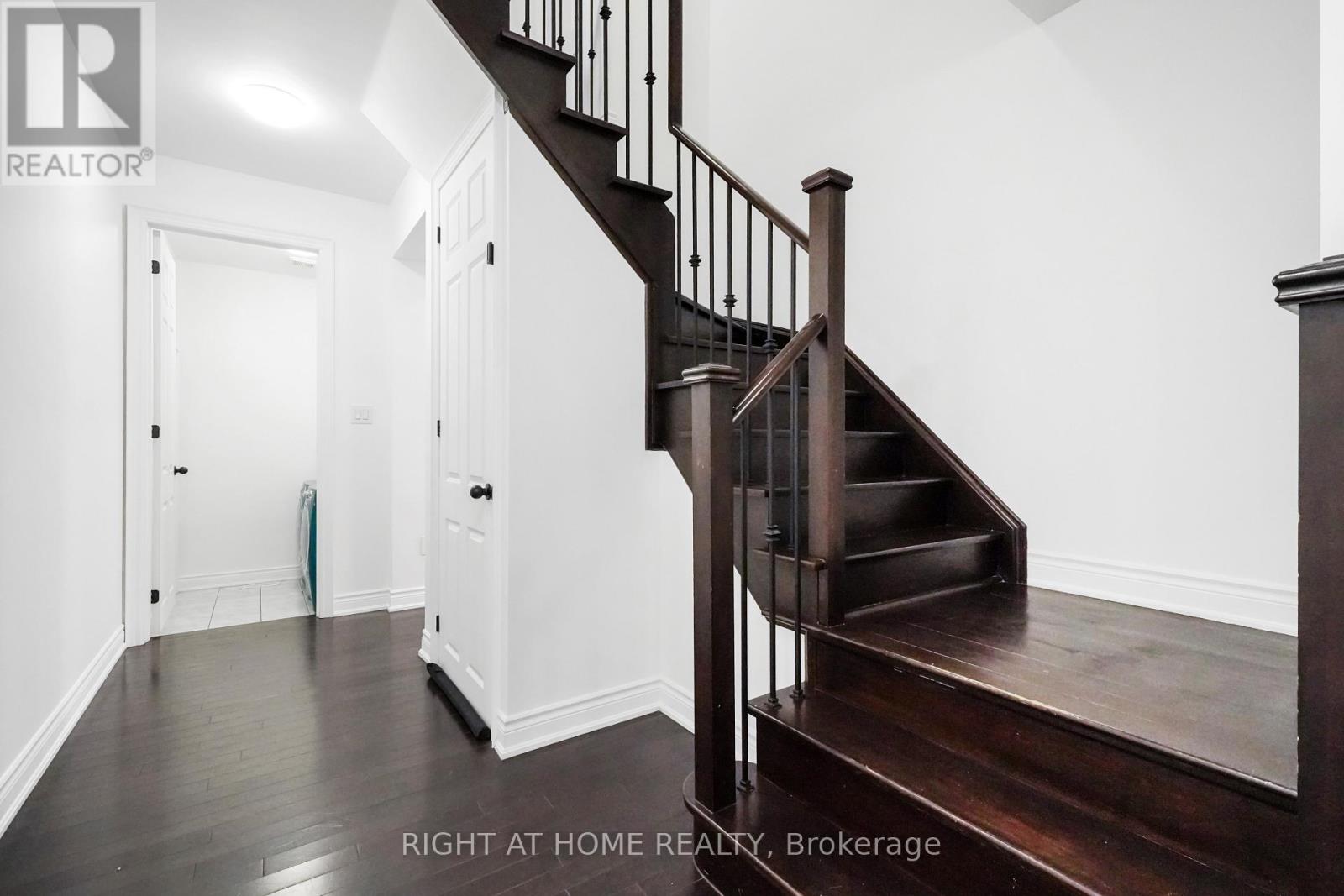 5 Oswell Drive, Ajax, Ontario  L1Z 0J3 - Photo 14 - E12495348