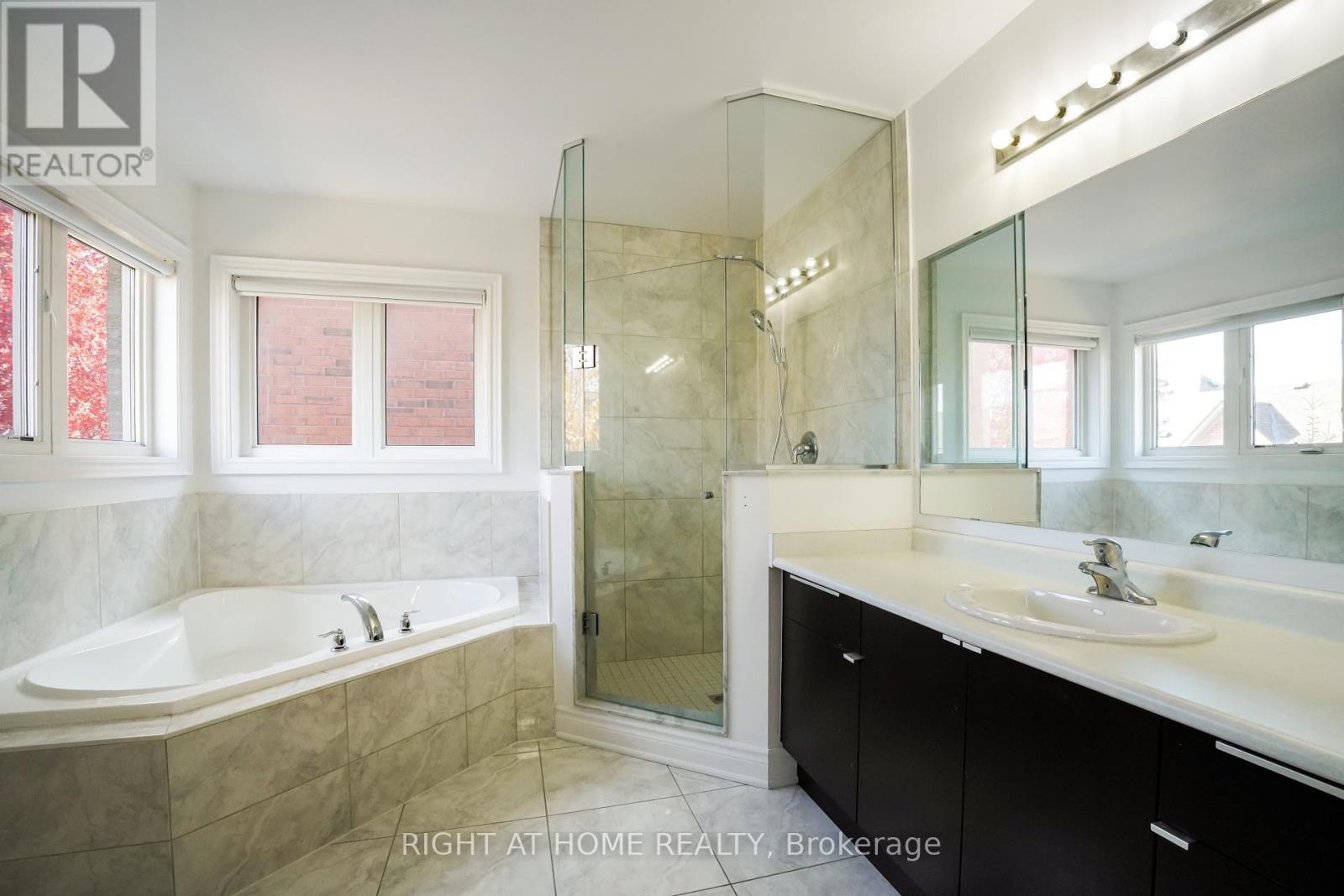 5 Oswell Drive, Ajax, Ontario  L1Z 0J3 - Photo 26 - E12495348