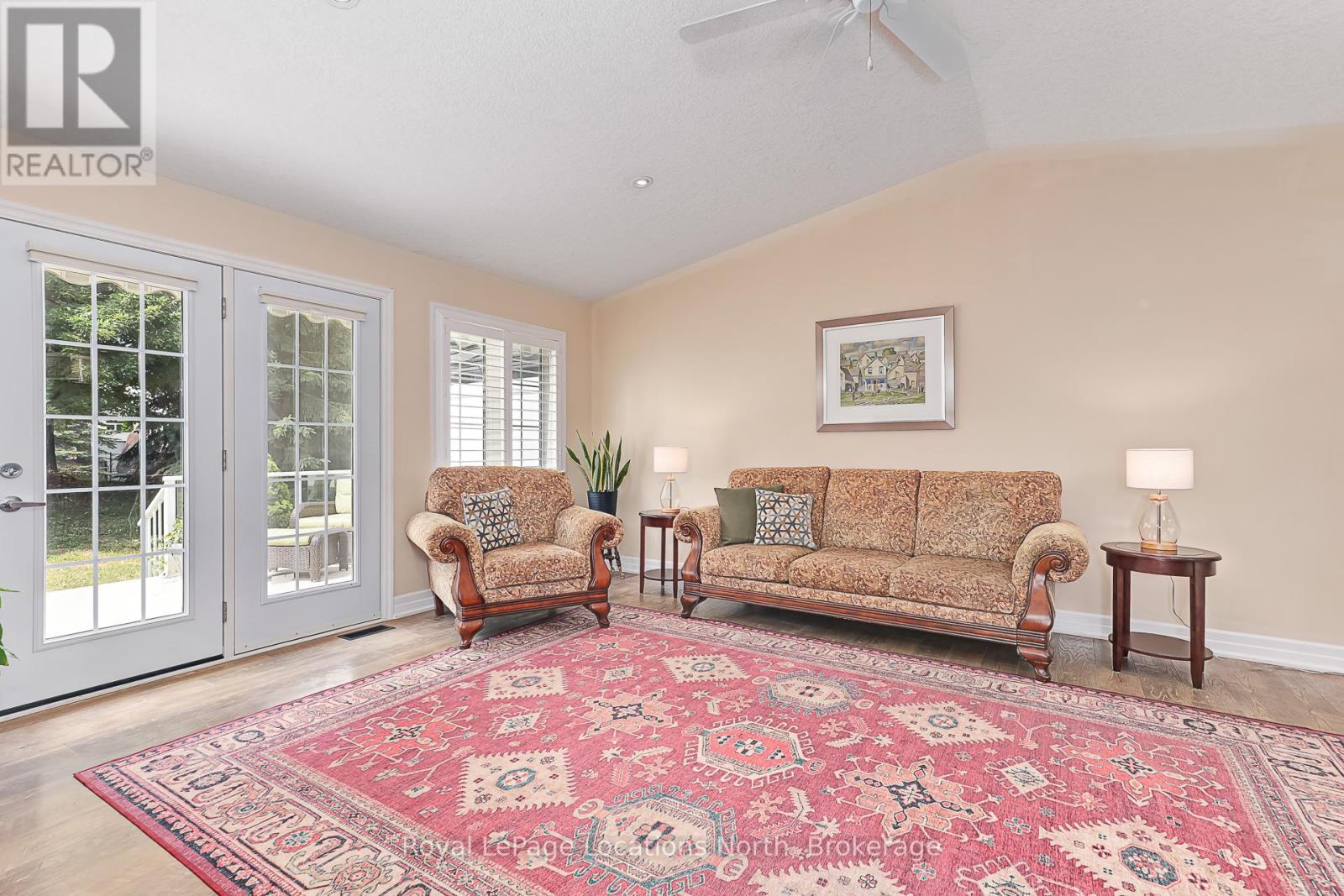 46 New York Avenue, Wasaga Beach, Ontario  L9Z 3A8 - Photo 19 - S12495386