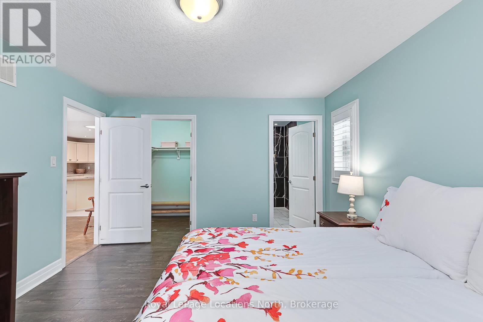 46 New York Avenue, Wasaga Beach, Ontario  L9Z 3A8 - Photo 22 - S12495386