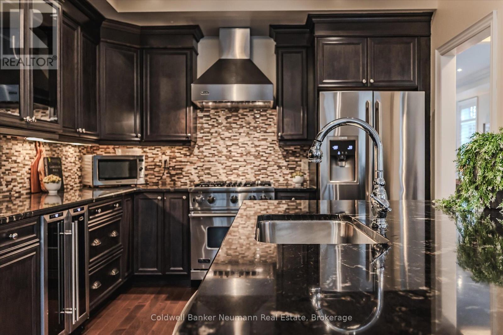 10 - 2061 Maria Street, Burlington (Brant), Ontario  L7R 0B5 - Photo 38 - W12495382