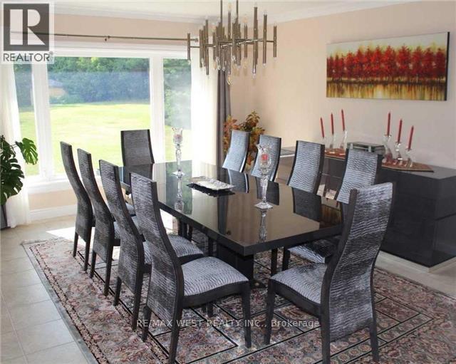 90 Stephanie Boulevard, Vaughan, Ontario  L4L 1A6 - Photo 10 - N12495344