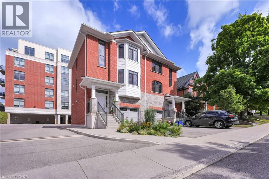 170 Benton Street S, Kitchener, Ontario  N2G 3H8 - Photo 2 - 40765023