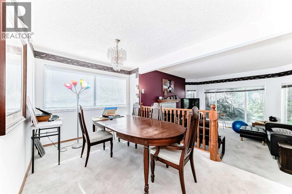 12 Stradwick Rise Sw, Calgary, Alberta  T3H 3H1 - Photo 15 - A2232962