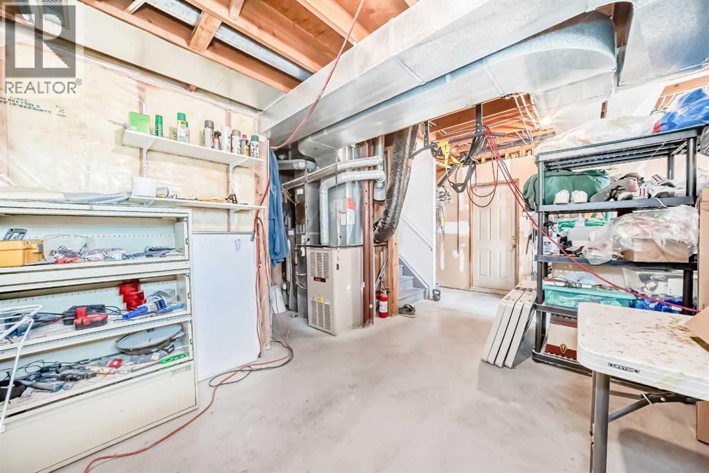 12 Stradwick Rise Sw, Calgary, Alberta  T3H 3H1 - Photo 30 - A2232962