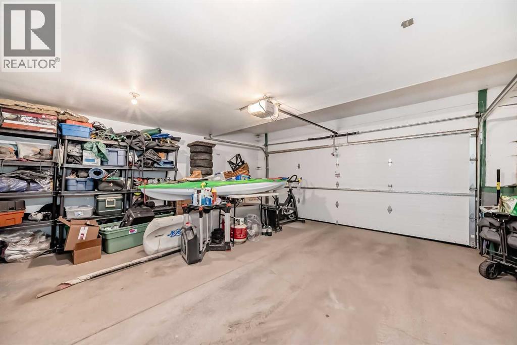 12 Stradwick Rise Sw, Calgary, Alberta  T3H 3H1 - Photo 31 - A2232962