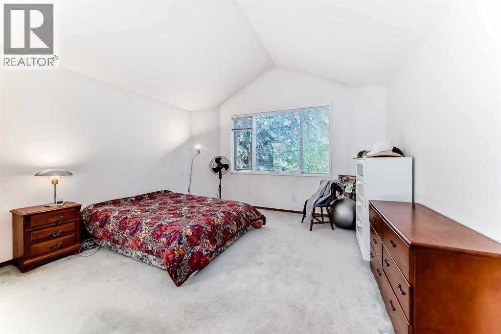 12 Stradwick Rise Sw, Calgary, Alberta  T3H 3H1 - Photo 20 - A2232962