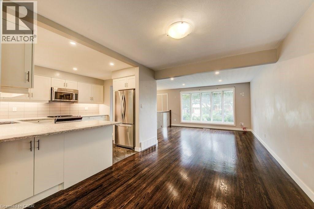 558 Sprucehill Avenue, Waterloo, Ontario  N2L 4V7 - Photo 7 - 40769420