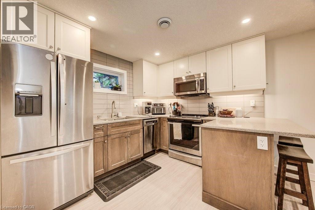 558 Sprucehill Avenue, Waterloo, Ontario  N2L 4V7 - Photo 19 - 40769420