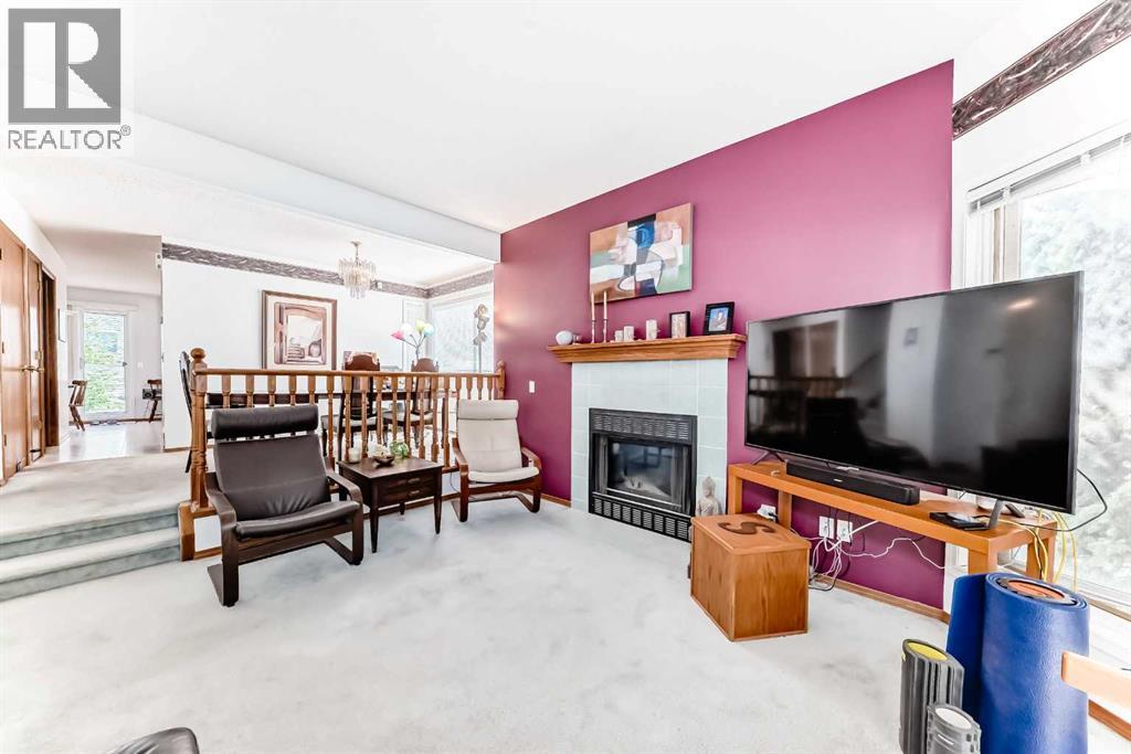 12 Stradwick Rise Sw, Calgary, Alberta  T3H 3H1 - Photo 14 - A2232962