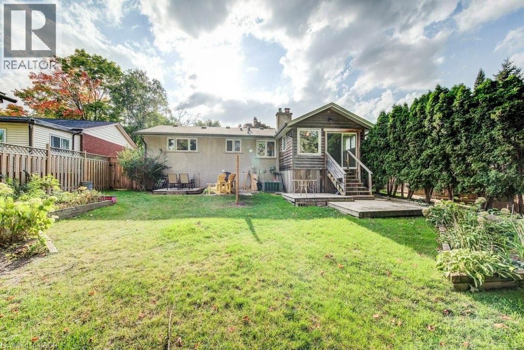 558 Sprucehill Avenue, Waterloo, Ontario  N2L 4V7 - Photo 34 - 40769420