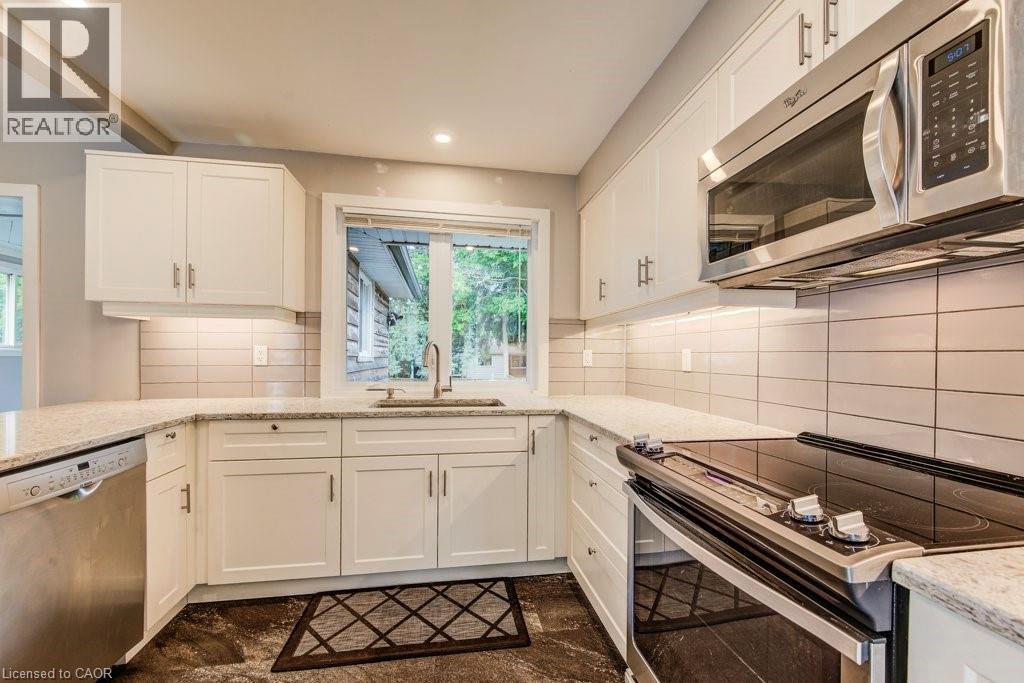 558 Sprucehill Avenue, Waterloo, Ontario  N2L 4V7 - Photo 9 - 40769420