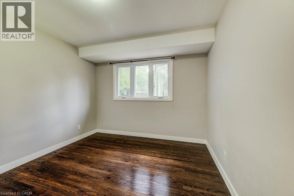 558 Sprucehill Avenue, Waterloo, Ontario  N2L 4V7 - Photo 13 - 40769420