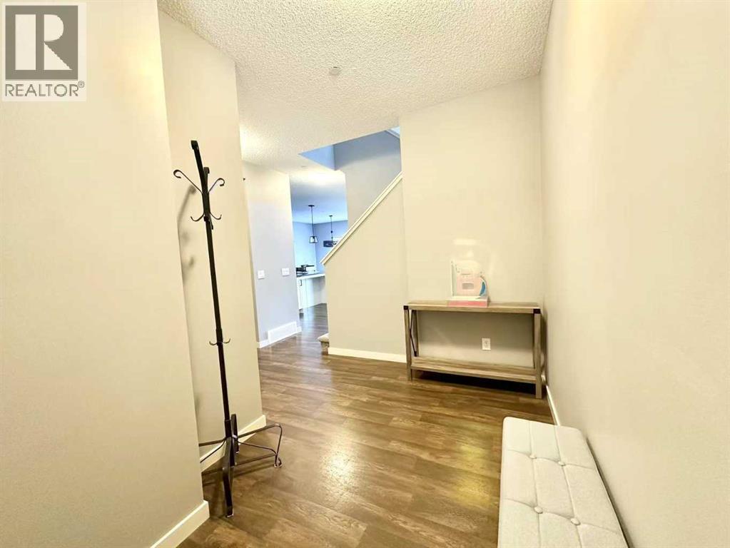 80 Howse Manor Ne, Calgary, Alberta  T3P 0X2 - Photo 2 - A2237367