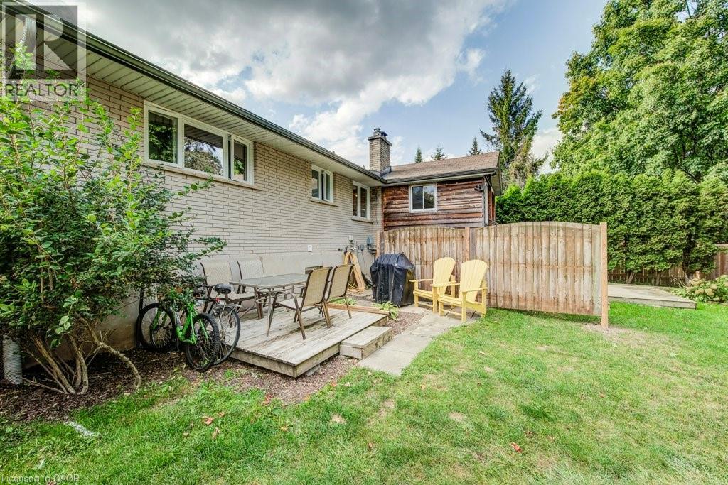 558 Sprucehill Avenue, Waterloo, Ontario  N2L 4V7 - Photo 32 - 40769420