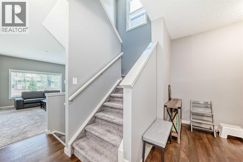 80 Howse Manor Ne, Calgary, Alberta  T3P 0X2 - Photo 3 - A2237367