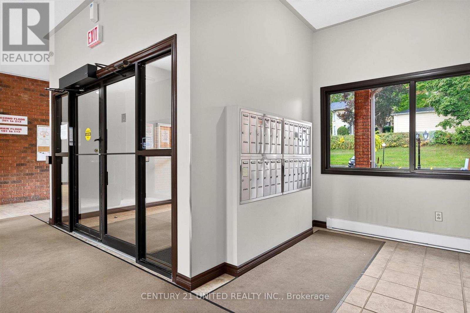 224 - 475 Parkhill Road W, Peterborough (Town Ward 3), Ontario  K9H 7M5 - Photo 6 - X12495456