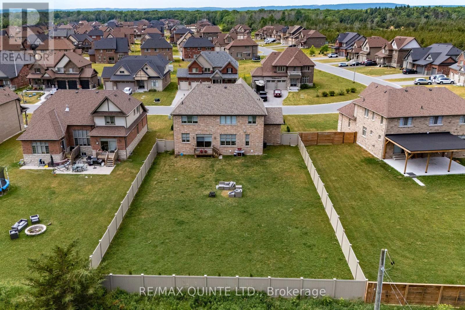 61 Summer Breeze Drive, Quinte West (Murray Ward), Ontario  K0K 1L0 - Photo 4 - X12495650