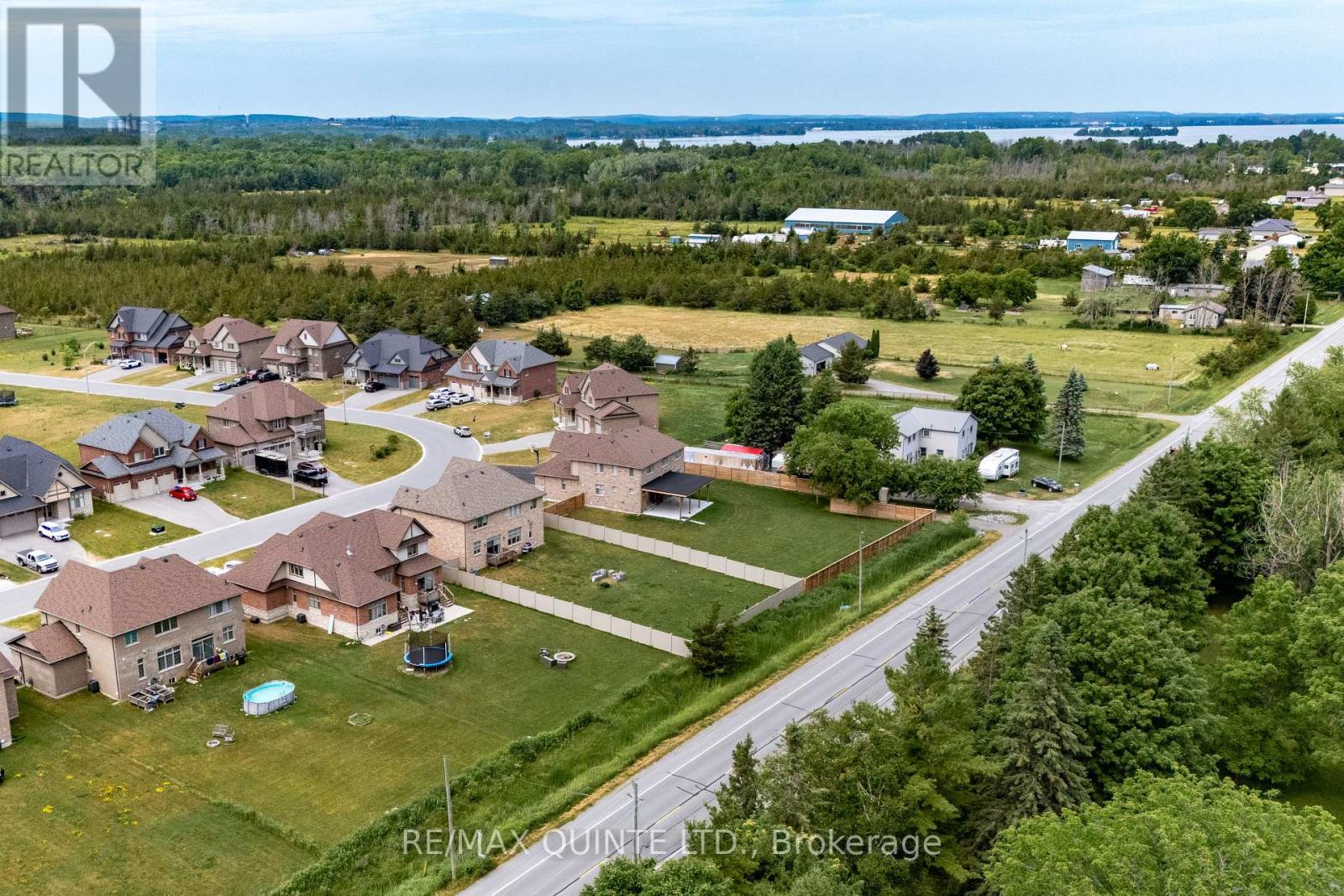 61 Summer Breeze Drive, Quinte West (Murray Ward), Ontario  K0K 1L0 - Photo 44 - X12495650