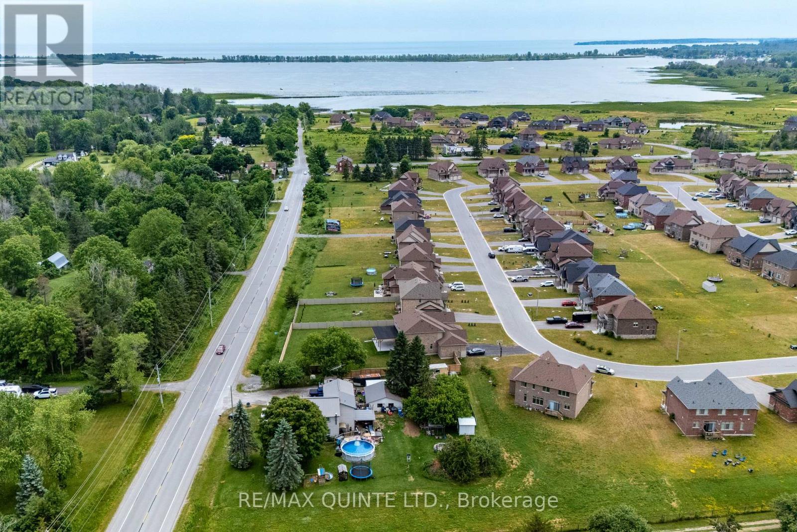 61 Summer Breeze Drive, Quinte West (Murray Ward), Ontario  K0K 1L0 - Photo 45 - X12495650